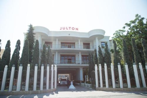 Julton Events Hotel