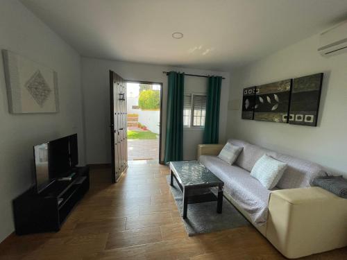 Encantador Apartamento-Céntrico-con Amplio Jardín