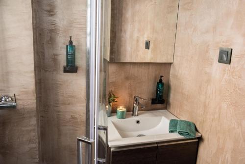 Kolonaki Prime Location Luxurius Flat
