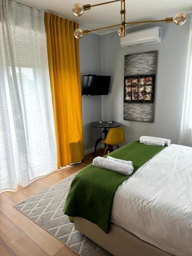 SUNNY terrace 2 Bedrooms