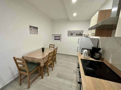 Apartment in Dramalj 50808