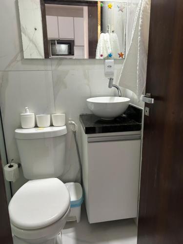 Bilik mandi di Flat Completo 2 Quartos Winterville - Gravatá