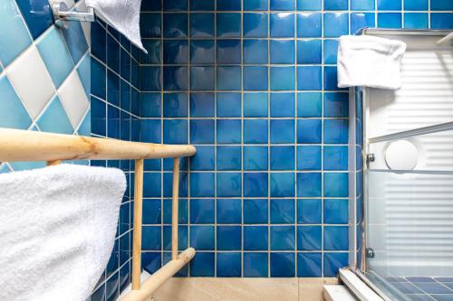 Un baño de Blue Heaven