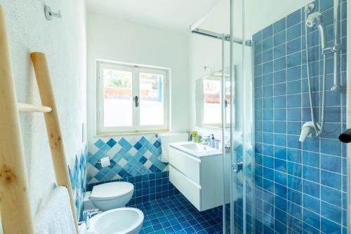 Un baño de Blue Heaven