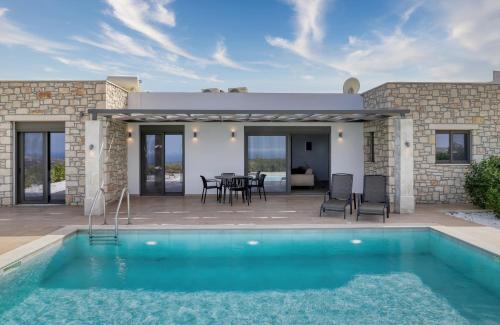 Sternes Panorama Executive Villa with Pool, by Comfortbnb