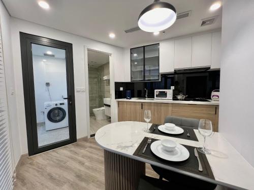 Η κουζίνα ή μικρή κουζίνα στο 22Land Legend Hotel & Residence