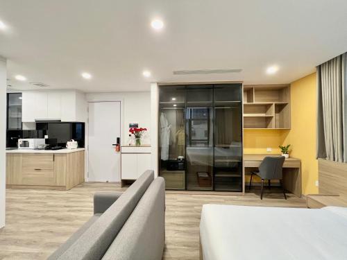 Dapur atau dapur kecil di 22Land Legend Hotel & Residence