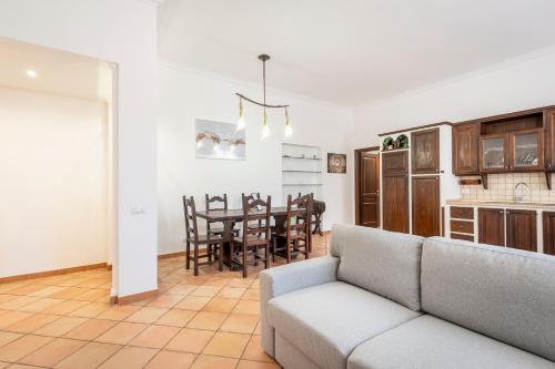 Vatican Art Apartment