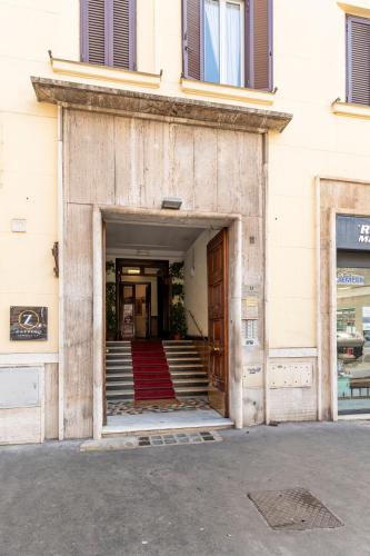 Vatican Art Apartment