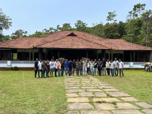 Tetamu yang menginap di Highland Estate