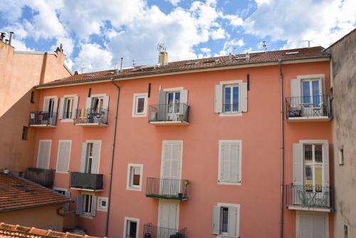 Charmant studio moderne équipé à Nice