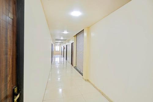 Fotografie z fotogalerie ubytování Super Hotel O Kalpi Road Formerly Hotel Gajanand v destinaci Barāgaon