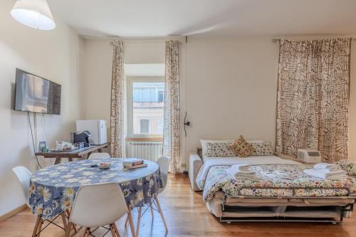 TURATI GUEST HOUSe
