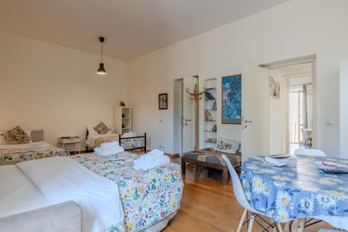 TURATI GUEST HOUSe