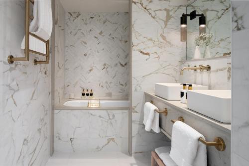 Montcalm Mayfair, Autograph Collection photo 55