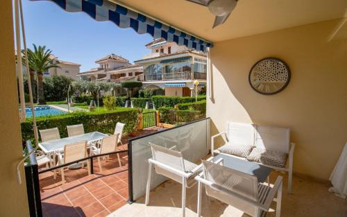 Φωτογραφία από το άλμπουμ του Luxury Bajo frente a la piscina ALBERT VILLAS σε Alcossebre