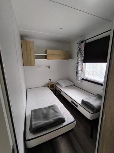 Mobil-Home 45 m2 camping le Mar Estang 4 étoiles