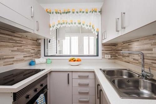 Apartment in Los Cristianos- Anita del Mar