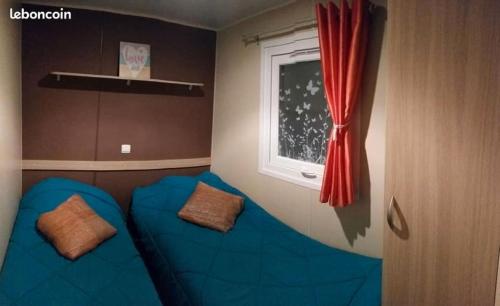 Posezení v ubytování MH 387 3 chambres 1 salle de bain dans camping 4 étoiles