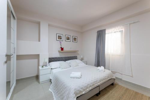 Anamaria Apartment - Just Steps from the Beach