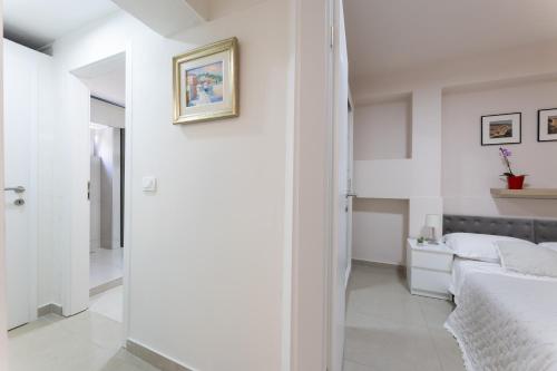 Anamaria Apartment - Just Steps from the Beach