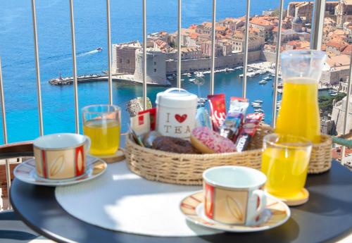 Apartments Superb View 1