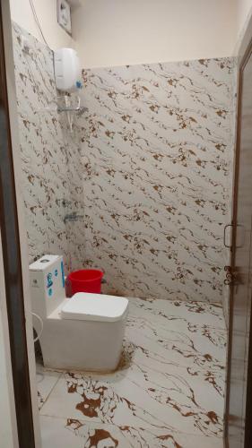 Un baño de Hare Krishna