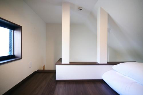 Close to Station, Quiet Area, Central Shinjuku, Room 203