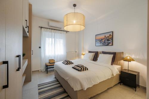 Cozy 3 bdr Apartment next to Acropolis