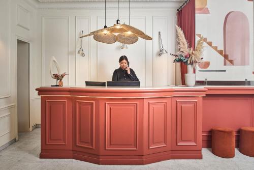 Hotel Cervantes by Happyculture