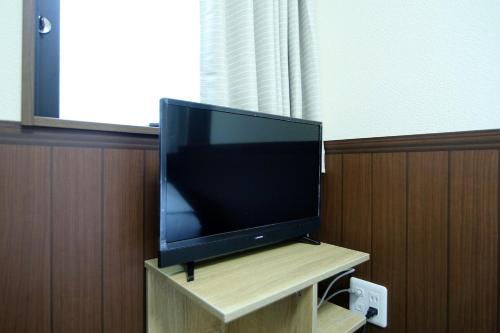 Central Shinjuku, Quiet Area, Close to Station, Room205