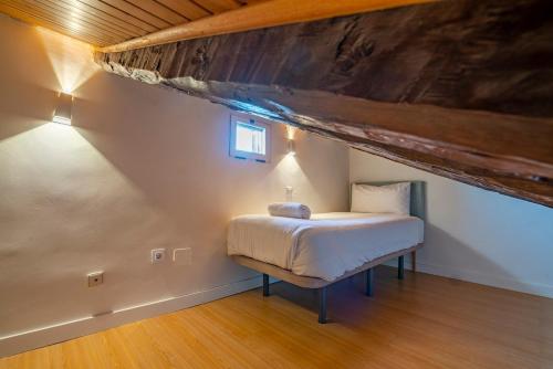 CB10 - Stylish Modern Apartment- 5-minute walk to Gran Vía