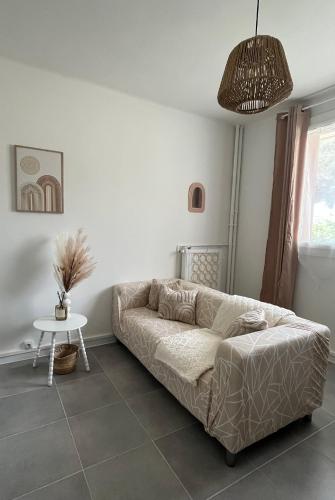 3 - 5pers - Proche toutes commodités - quartier recherché - Court et long séjour - Cosy - Lumineux - Fonctionnel