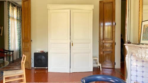 Φωτογραφία από το άλμπουμ του Le Saint Apolline - Sète, Appartement Haussmanien στο Σετ