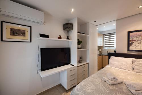 Tiny Apartment in the Centre of Athens