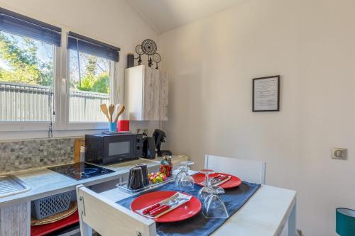 Photo de la galerie de l'établissement L'Eurois - Wifi - Jardin, à Évreux