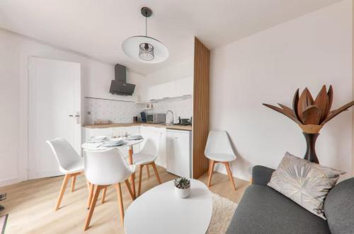 Jolie Maisonnette avec terrasse