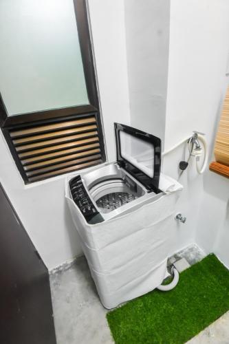 Gambar di galeri bagi Walid Guesthouse, cozy hill view di Ayer Keroh