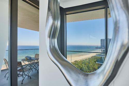 Wave Resort - Top Floor Penthouse - Sea View