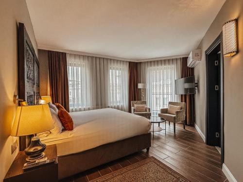 Double Room with Patio