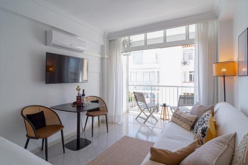 Urban Alhambra Studio by Casasol