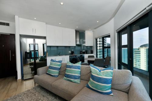Χώρος καθιστικού στο Umhlanga Village Ocean Views