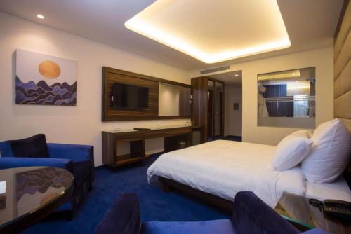 Φωτογραφία από το άλμπουμ του Opera Hotel σε Tabarja