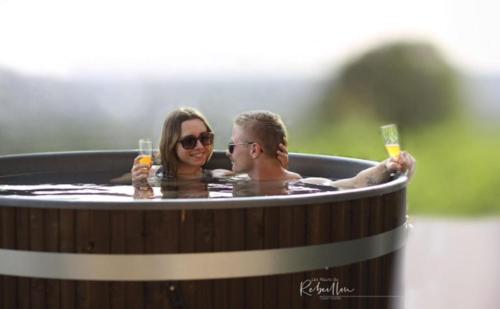 Photo de la galerie de l'établissement Cabane et spa des hauts du rebeillou, à Flourens