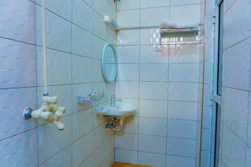 Phòng tắm tại KC Executive Lodge