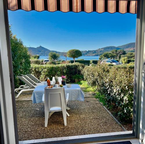 Studio climatisé vue mer à proximité de la plage