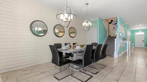 Upstay - ChampionsGate Villa with Pool photo 25
