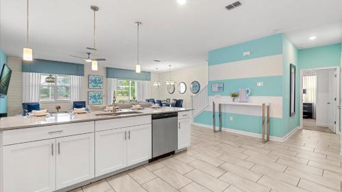 Upstay - ChampionsGate Villa with Pool photo 32