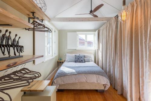 Stylish Downtown Porto Duplex 2BR Walk everywhere!