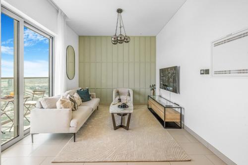 Massive 1BR with Pool Gym and Kids Play Area